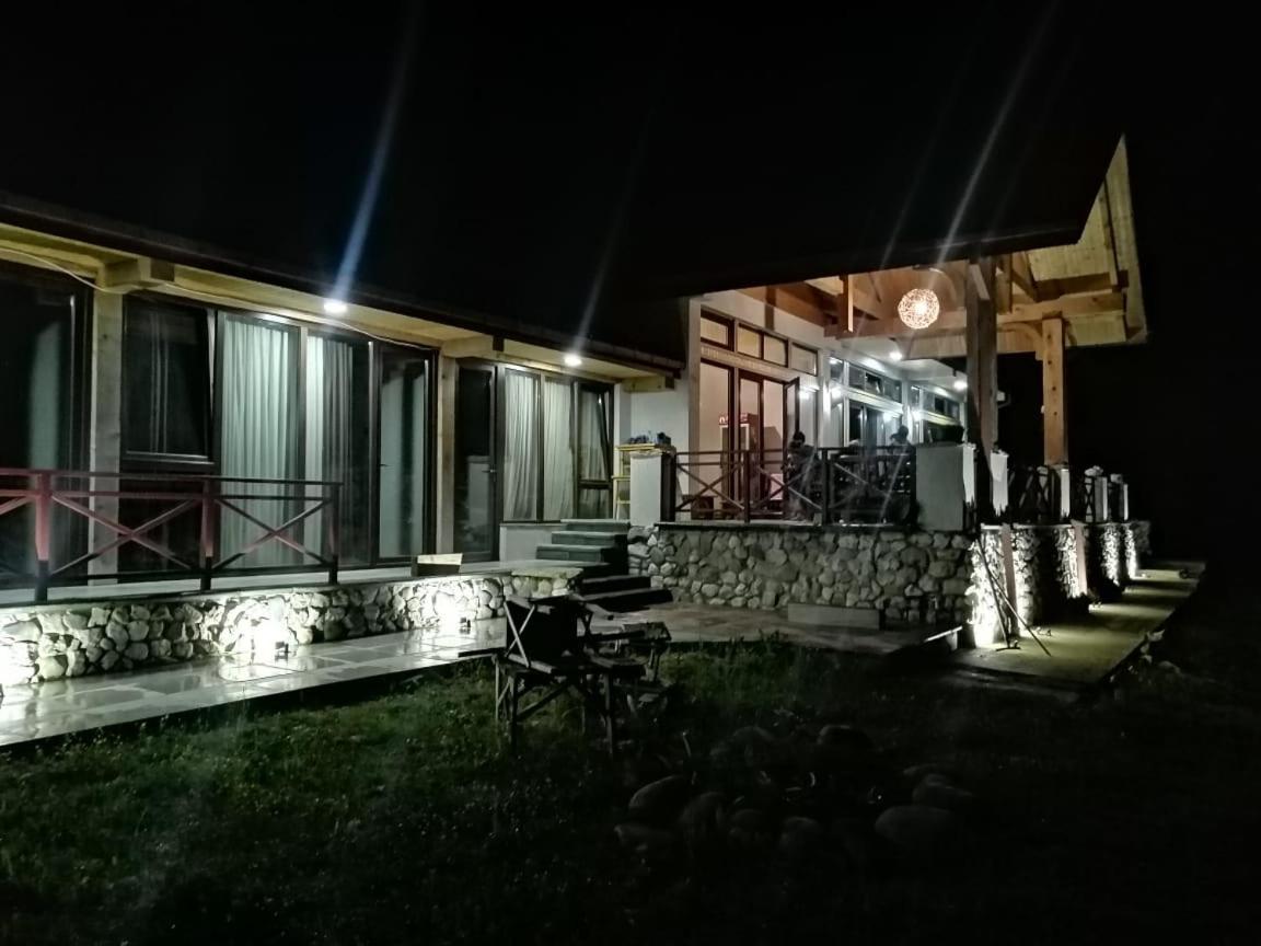 Belvedere Hotel Ambrolauri Ngoại thất bức ảnh