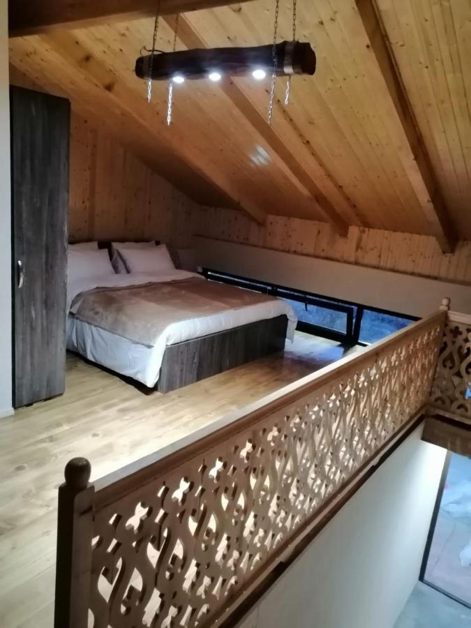 Belvedere Hotel Ambrolauri Ngoại thất bức ảnh
