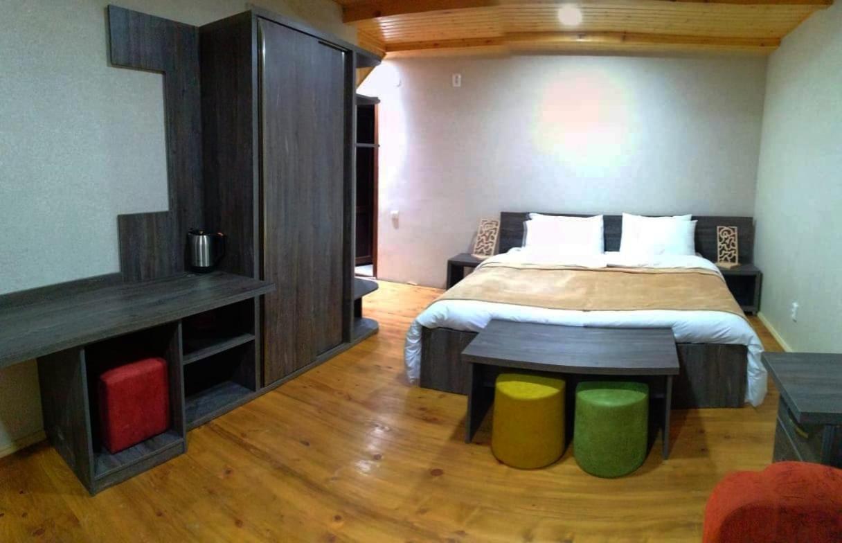 Belvedere Hotel Ambrolauri Ngoại thất bức ảnh