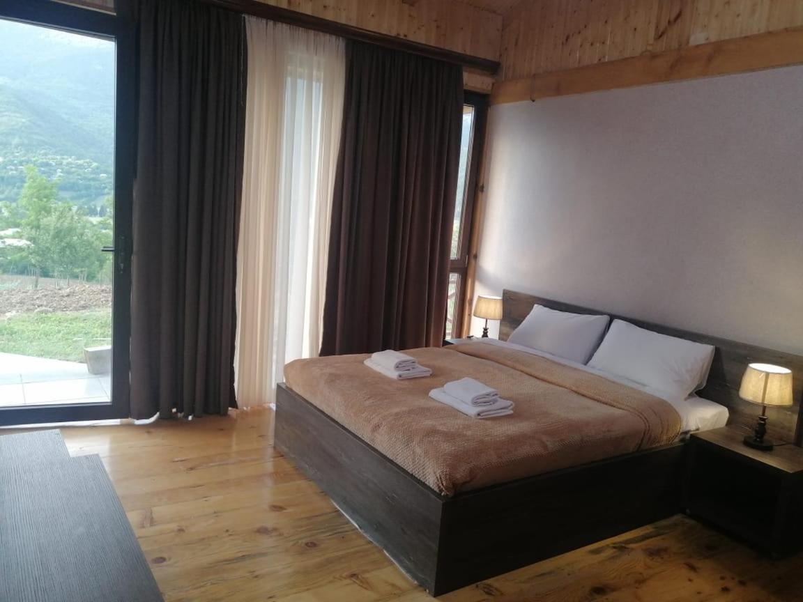 Belvedere Hotel Ambrolauri Ngoại thất bức ảnh