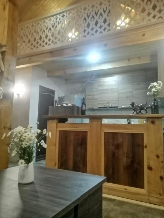 Belvedere Hotel Ambrolauri Ngoại thất bức ảnh