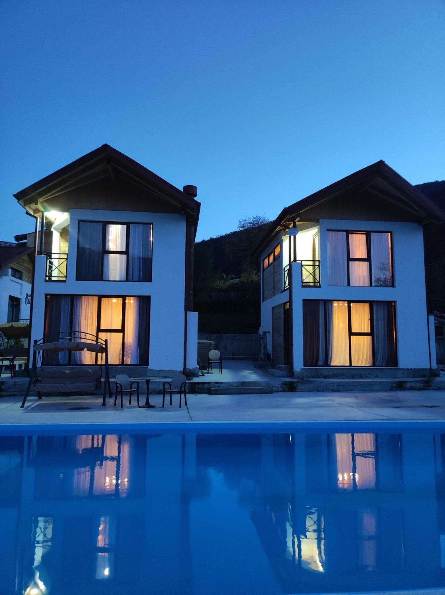 Belvedere Hotel Ambrolauri Ngoại thất bức ảnh